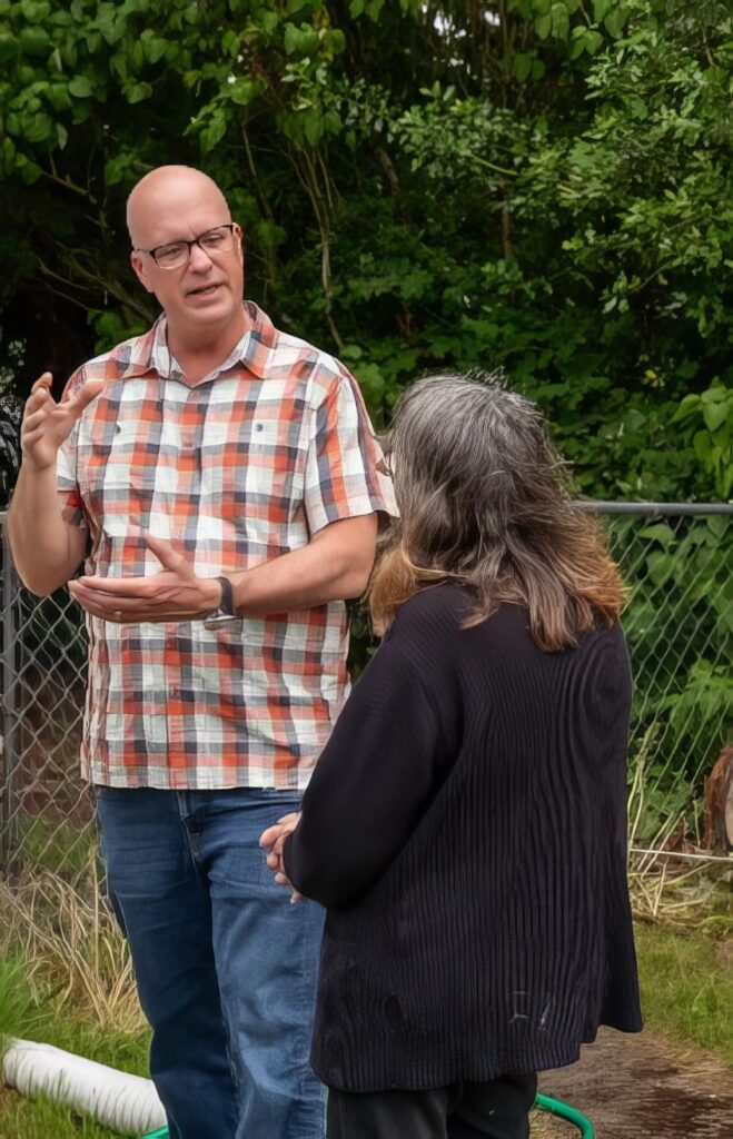 matt-swanson-with-2023-halo-awardee | Guardian Roofing, Gutters & Insulation Matt Swanson with Ms Corrigan